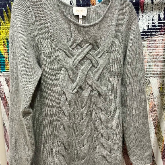 Laundry By Shelli Segal Sweaters - Laundry By Shelli Segal Women's Heather Gray Cable Knit Sweater
